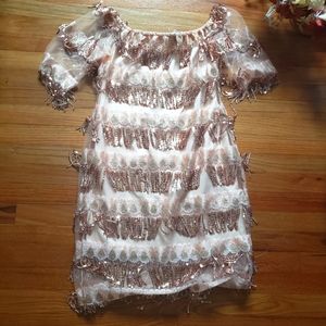 Vicky & Lucas Medium Shimmery Lined Lace & Sequin Cocktail Dress Champagne